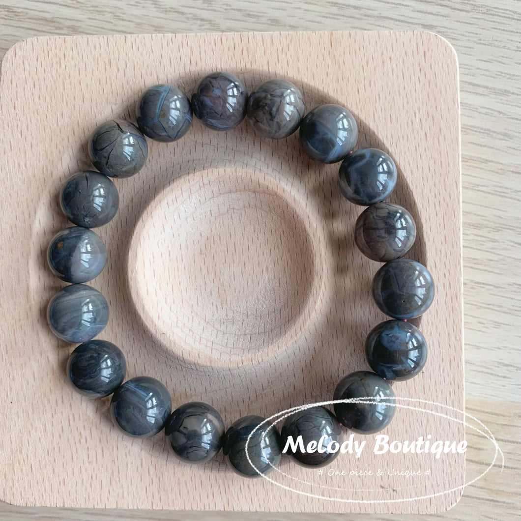 Alashan Agate Bracelets —— Grey Blue