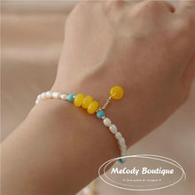 Load image into Gallery viewer, Freshwater Pearl Amber Bracelets
