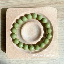 Load image into Gallery viewer, Alashan Agate -- Matcha Green
