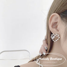 Load image into Gallery viewer, Sloane -- White (Ear Clips)
