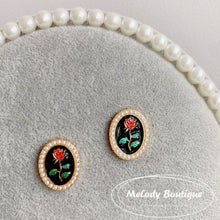 Load image into Gallery viewer, Jacqueline (Earrings)
