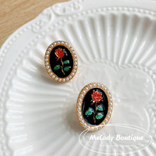 Load image into Gallery viewer, Jacqueline (Earrings)
