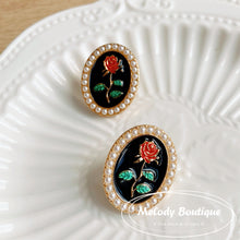 Load image into Gallery viewer, Jacqueline (Earrings)
