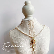 Load image into Gallery viewer, Blanche (Necklace)
