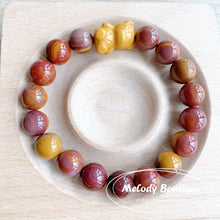 Load image into Gallery viewer, Alashan Agate Bracelets Bear -- Red
