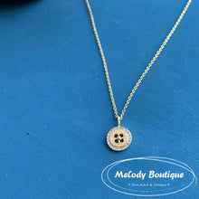 Load image into Gallery viewer, Button（Necklace)
