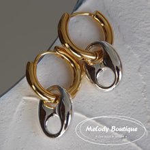 Load image into Gallery viewer, Raniero -- Silver &amp; Gold
