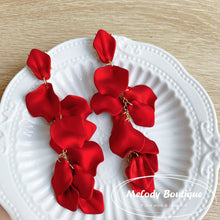 Load image into Gallery viewer, Rose Petals -- Red
