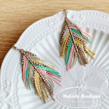 Load image into Gallery viewer, Feather (Earrings)
